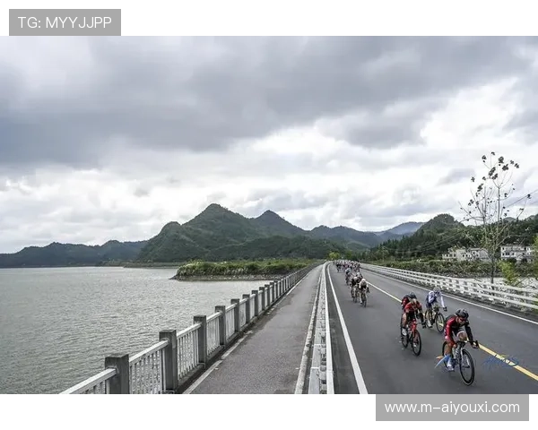 淳安安全体系保障环千岛湖赛,无大面积摔车创完赛纪录 淳安安全体系保障环千岛湖赛,无大面积摔车创完赛纪录